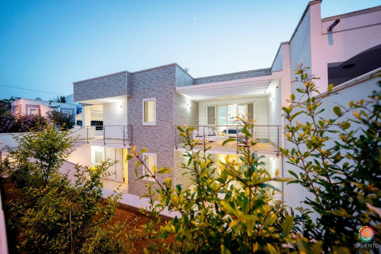 Perle Del Mare - Appartamenti Di Pregio 70M Spiaggia Pescoluse Marina Di Pescoluse Luaran gambar